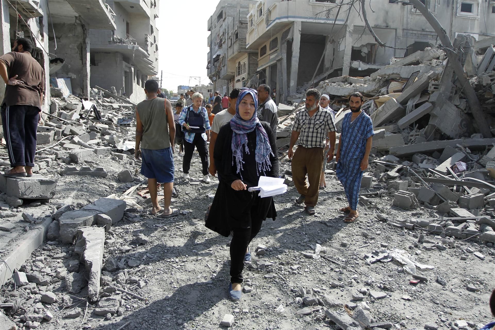 اثار الدمار الذي خلفه العدوان على غزة